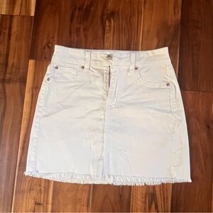 American Eagle Curvy Hi-Rise Denim Mini Skirt